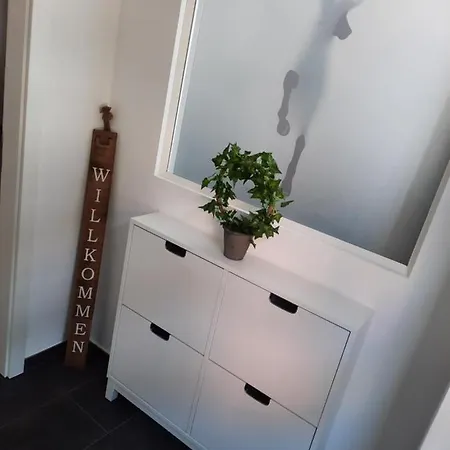 - Zur Alten Waescherei - Zentrumsnah - Garage Inklusiv Apartamento