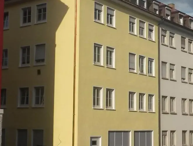 - Zur Alten Waescherei - Zentrumsnah - Garage Inklusiv Апартаменты Штутгарт