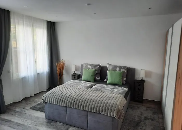 - Zur Alten Waescherei - Zentrumsnah - Garage Inklusiv Апартаменты