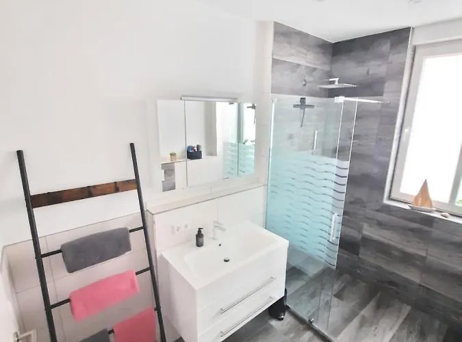 Апартаменты - Zur Alten Waescherei - Zentrumsnah - Garage Inklusiv Штутгарт